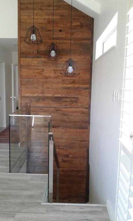 Lägenhet på 270 m² i Camps Bay, med 2 sovrum och 2 badrum  Kapstaden Rum bild