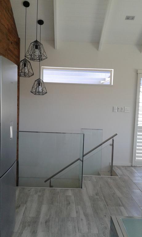 Lägenhet på 270 m² i Camps Bay, med 2 sovrum och 2 badrum  Kapstaden Rum bild